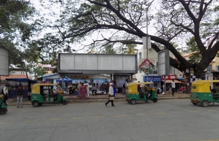 Advertising rates on Vijaya Nagar Bus Stop Bengaluru, Flex Banner Rates in Karnataka